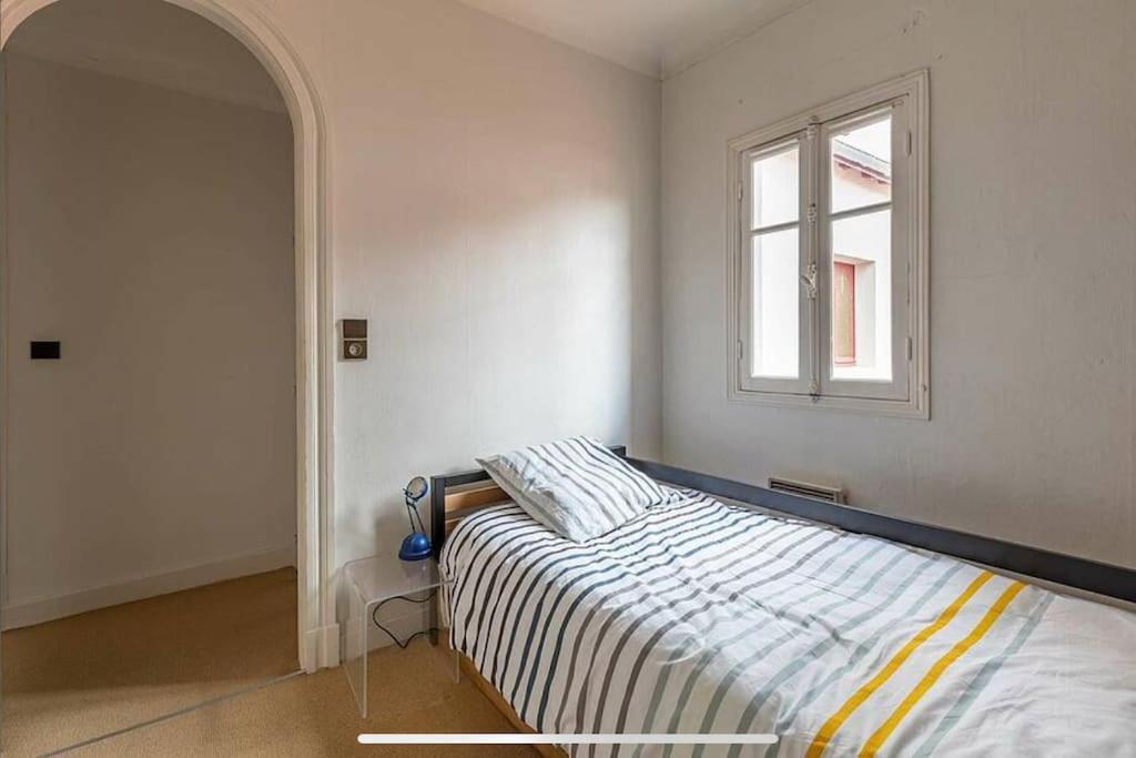 Exceptionnel 3 Pieces Art Deco En Dernier Etage Avec Garage Prive Centre Biarritz Exterior foto